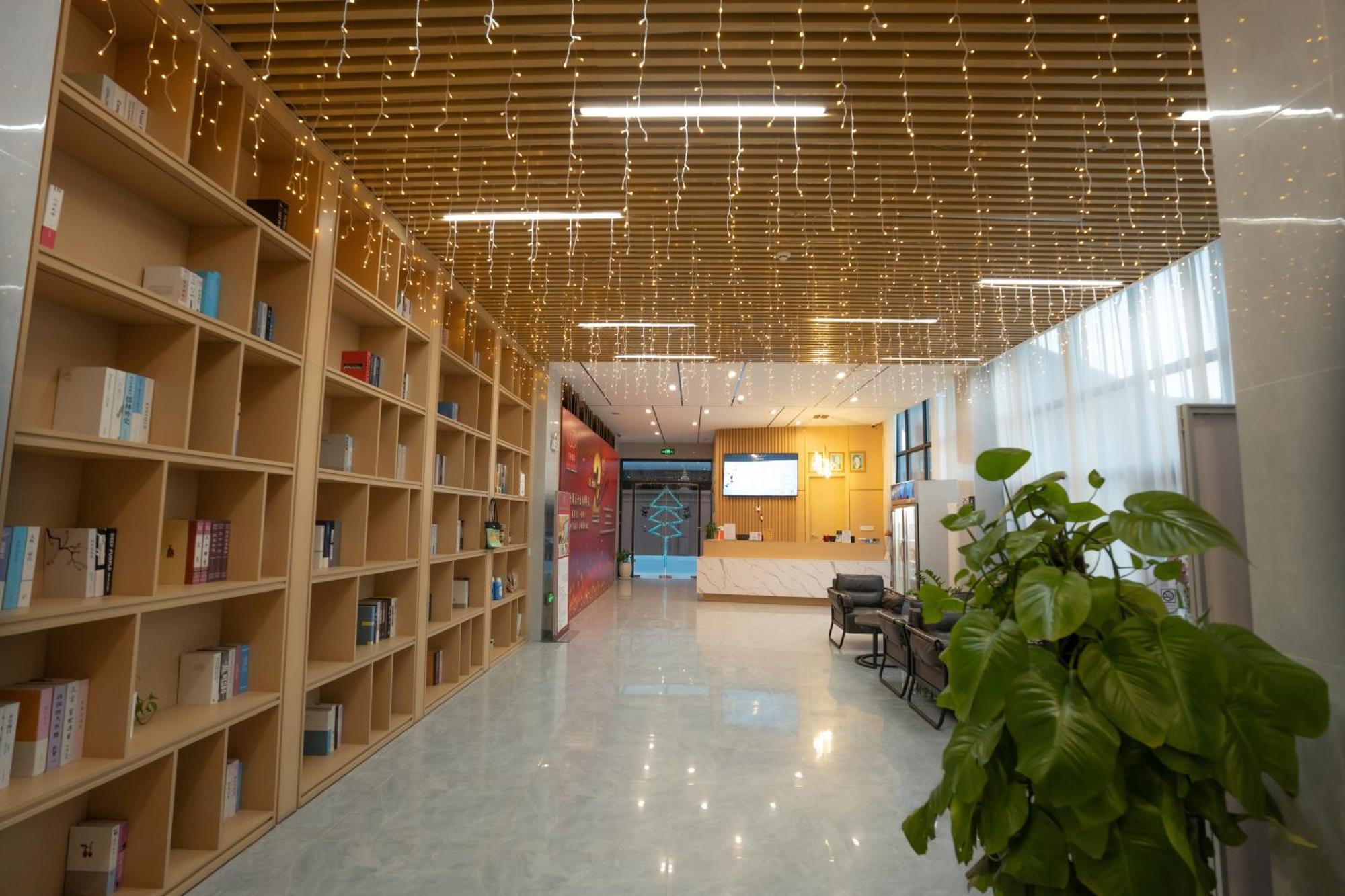 Ark House Hotel Phnom Penh Ngoại thất bức ảnh